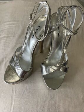 bebe Metallic Silver Strappy High Heel Sandals 9
